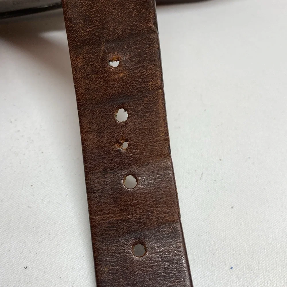Banana Republic Brown Leather Belt with Silvertone Buckle Size 38